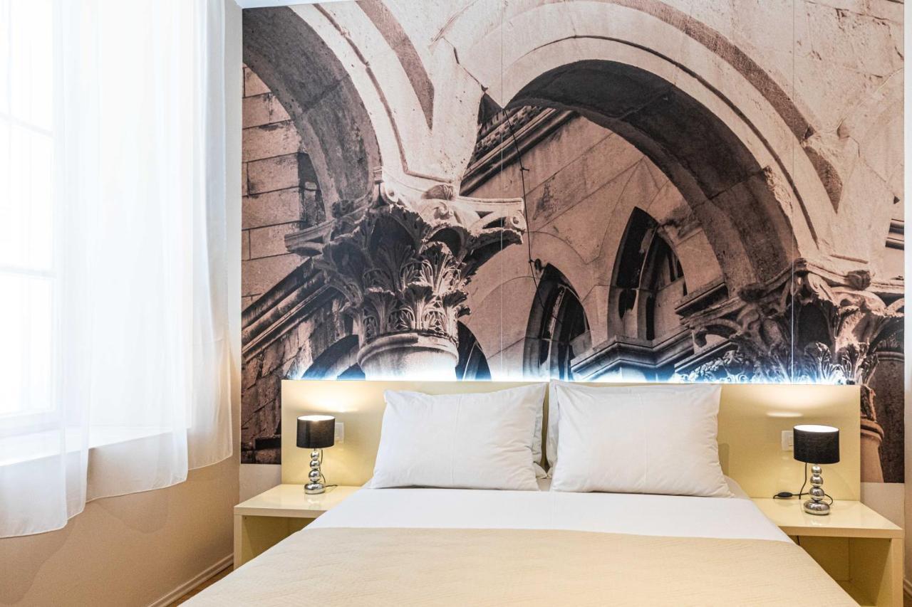 Pjaca City Rooms Split Exterior photo