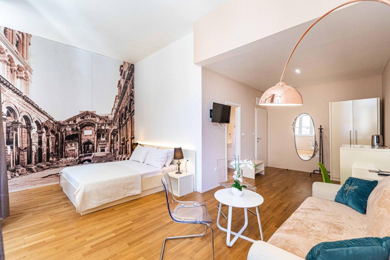 Pjaca City Rooms Split Exterior photo