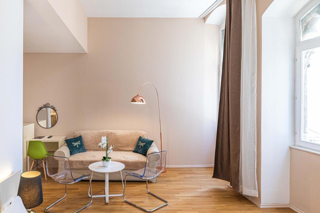 Pjaca City Rooms Split Exterior photo