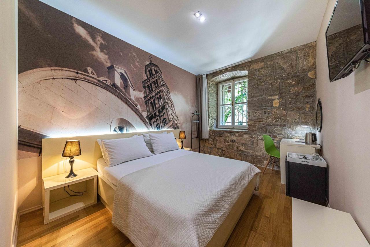 Pjaca City Rooms Split Exterior photo